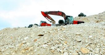 Συμβάσεις τμηματικής προμήθειας υλικών για δρόμους και αναχώματα ποταμών της Π.Ε. Καρδίτσας