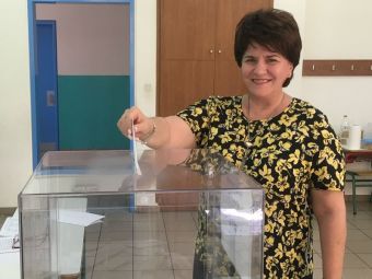 Στο Λεοντάρι ψήφισε η Χρ. Κατσαβριά