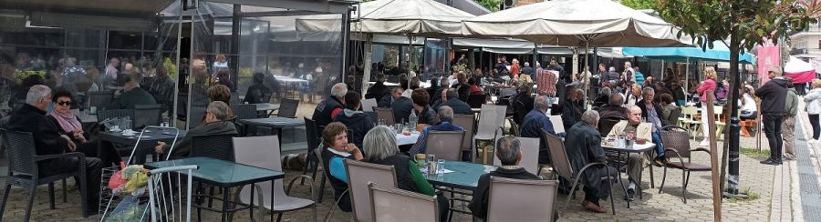 "Ενθουσιώδης συγκέντρωση στην τρίγωνη πλατεία Σοφάδων για τον Μπάμπη Παπαδόπουλο"