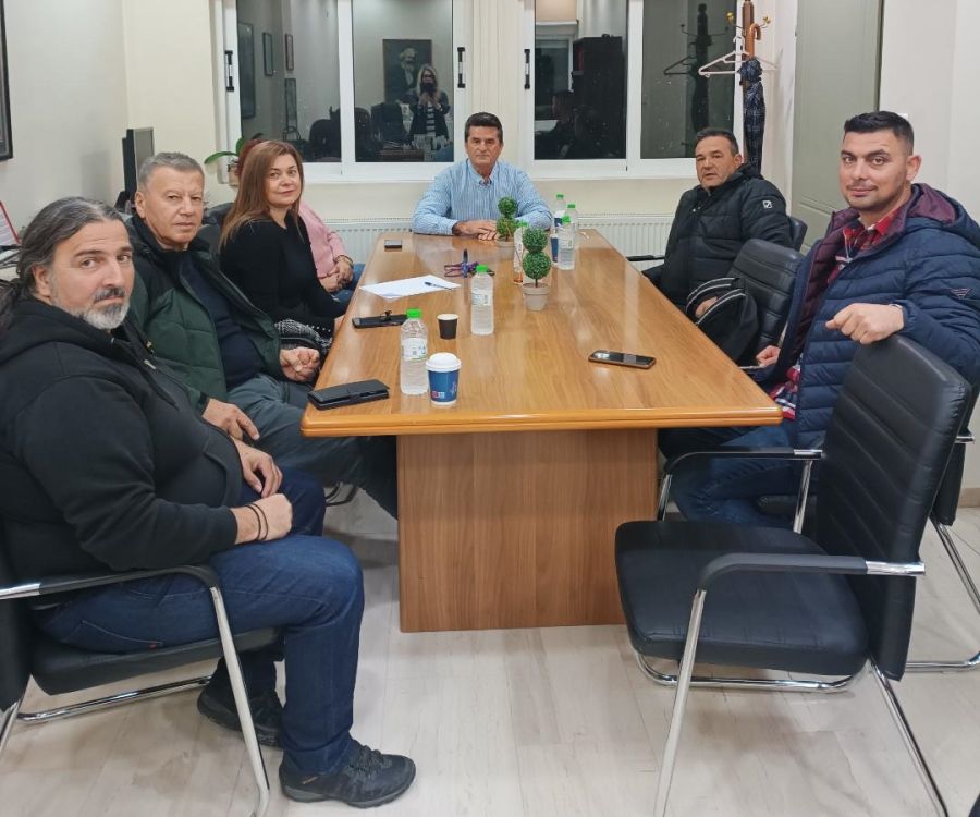Συνεδρίαση του Δ.Σ. του Εργατικού Κέντρου Καρδίτσας για την οργάνωση της εκδήλωσης για το Πολυτεχνείο