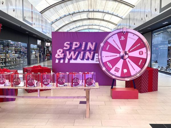 Fashion City Outlet: "Ο Τροχός της Τύχης γυρίζει ΤΩΡΑ στο Fashion City Outlet και μοιράζει μοναδικά δώρα!!!"