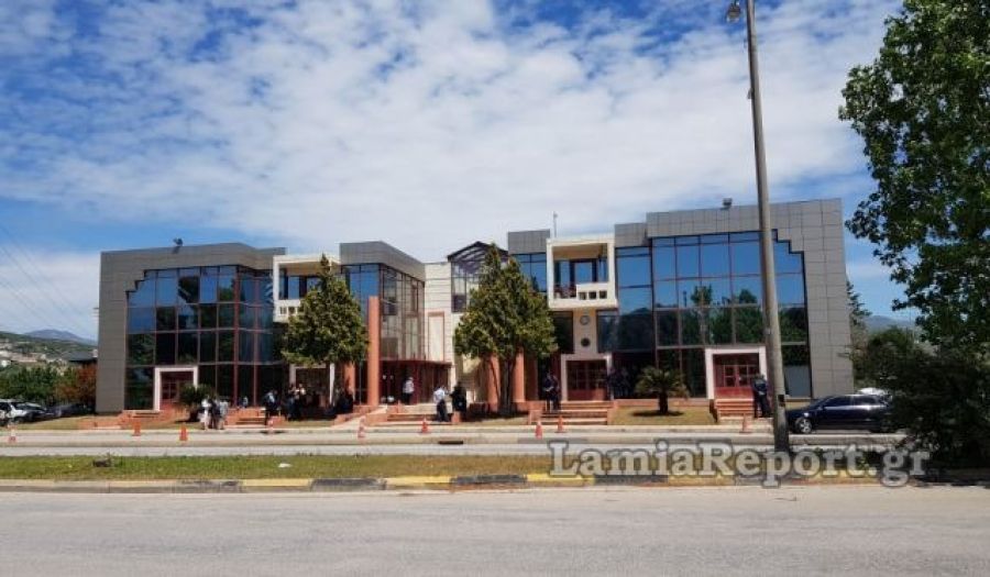 Δικάζονται στο Εφετείο Λαμίας τα μέλη διεθνούς εγκληματικής οργάνωσης με λεία που αγγίζει το 1.000.000 ευρώ!