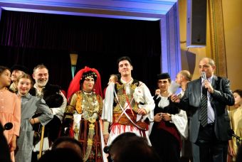 «Με την Ευχή της Μάνας» μία Μοναδική Λαογραφική Θεατρική Παράσταση στον «Παρνασσό»