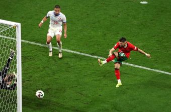 Euro 2024: "Πούλμαν" η Τσεχία... γκολ στις καθυστερήσεις και ανατροπή η Πορτογαλία