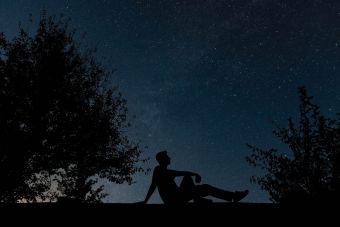 &quot;Εξαφανίζονται&quot; ολοένα περισσότερα άστρα από τον νυχτερινό ουρανό, λόγω της φωτορύπανσης
