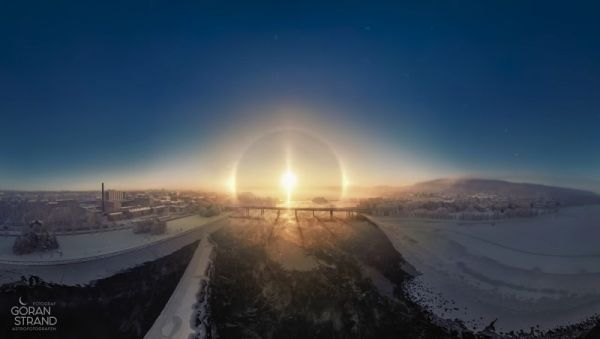 Σουηδία: Ένα τέλειο ηλιακό φωτοστέφανο, από το φακό του Göran Strand (+Βίντεο)