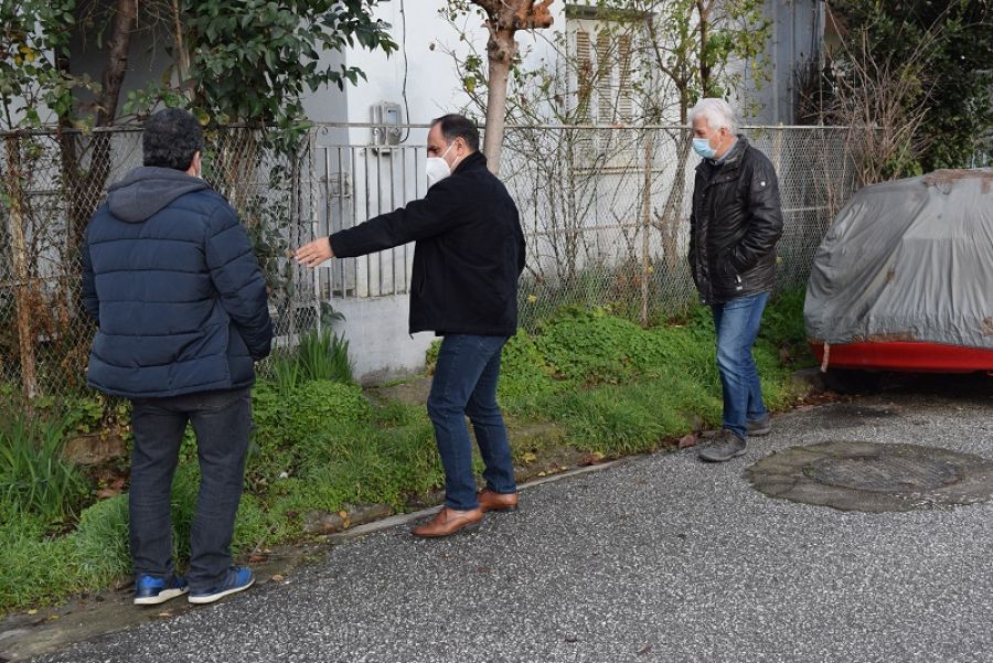 Εργασίες αποκατάστασης πεζοδρομίων στην πόλη και τα χωριά του Δήμου Καρδίτσας