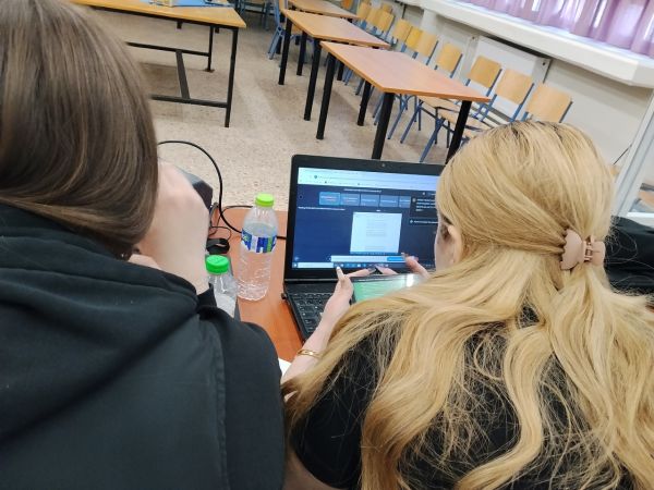 Παρουσίαση καλής πρακτικής του 1ου Εργαστηριακού Κέντρου Καρδίτσας με θέμα: Η Κρητική Διατροφή και τα οφέλη της