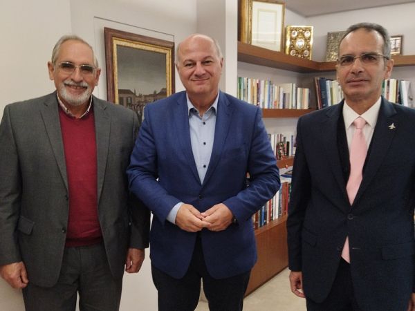 Συνάντηση του Τ.Σ. Καρδίτσας της Ένωσης Αποστράτων Αξιωματικών Στρατού με τον Βουλευτή Κ. Τσιάρα