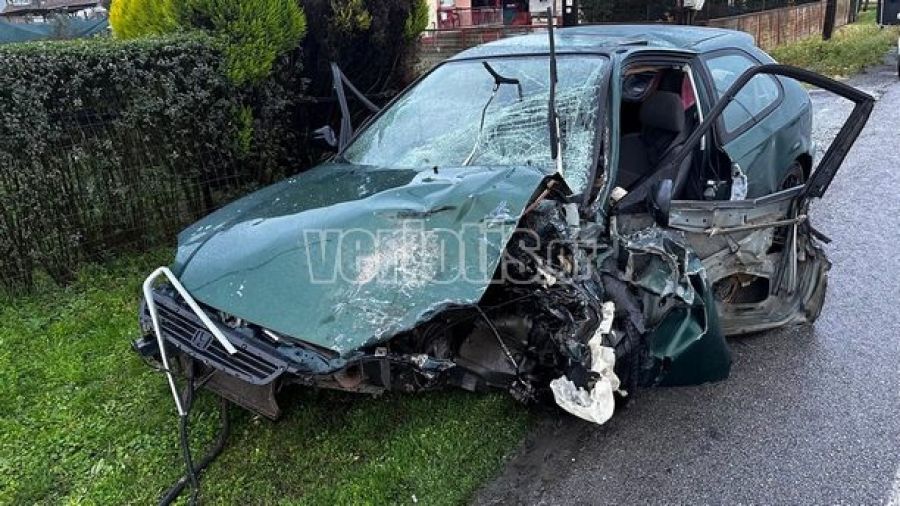 Θανατηφόρο τροχαίο για νεαρό άνδρα στην Ημαθία - Τραυματίες άλλα τέσσερα άτομα