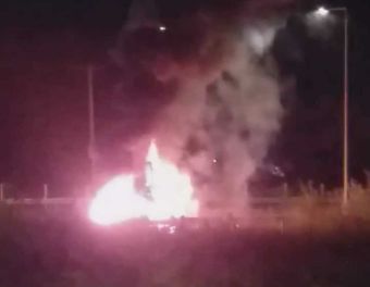 Αυτοκίνητο κάηκε ολοσχερώς στη νέα περιφερειακή οδό Τρικάλων – Πύλης