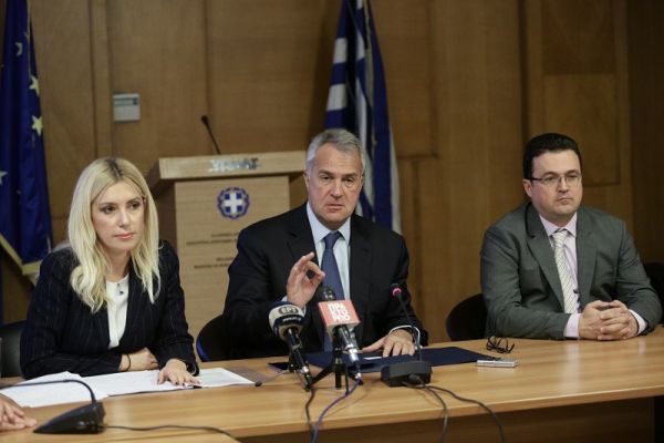 Πρόσθετα μέτρα για την πρόληψη της "Αφρικανικής Πανώλους των Χοίρων" ανακοίνωσε ο Μ. Βορίδης