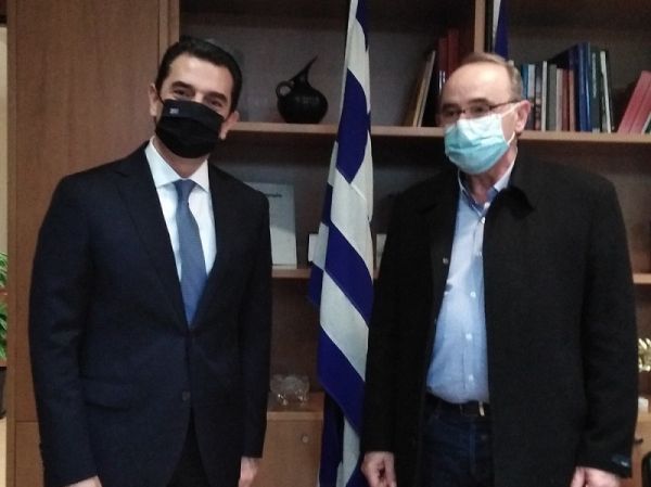 Συνάντηση του Συντονιστή της Αποκεντρωμένης Διοίκησης Κ. Παππά με τον Υπουργό Περιβάλλοντος Κ. Σκρέκα
