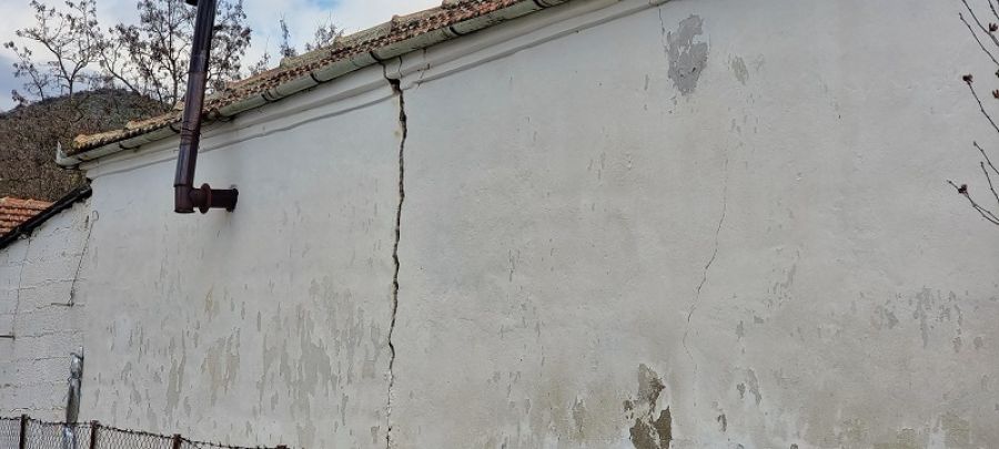 Προθεσμία δύο μηνών σε σεισμόπληκτους της Θεσσαλίας και σε άλλες περιοχές της χώρας για αποκατάσταση των πληγέντων κτιρίων τους και στεγαστική συνδρομή