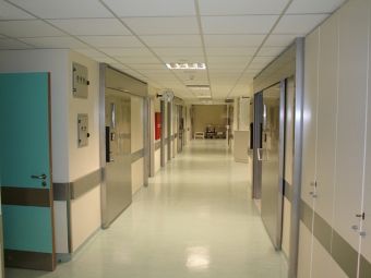 Υπερδιπλασιασμός εισαγωγών ασθενών με γρίπη στα νοσοκομεία, σύμφωνα με τον Ε.Ο.Δ.Υ.