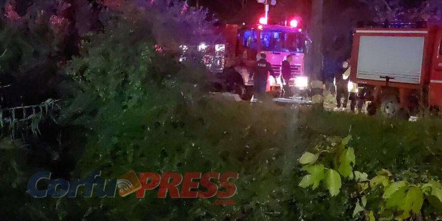 Κέρκυρα: Μητέρα και κόρη έπεσαν σε ποτάμι με το αυτοκίνητό τους - Χωρίς αισθήσεις ανασύρθηκε η μητέρα