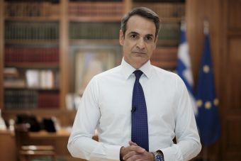 Διάγγελμα Μητσοτάκη: "Ο ιός είναι εδώ και είναι πολύ πιο θανατηφόρος από την εποχική γρίπη"