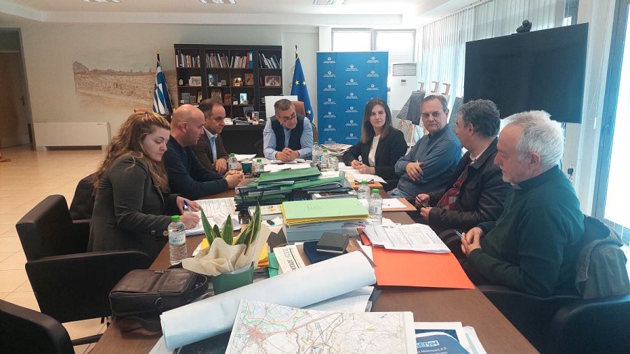 Σύσκεψη εργασίας στην Περιφέρεια για τα έργα του σχεδίου Β.Α.Α. που αφορούν το Δήμο Καρδίτσας