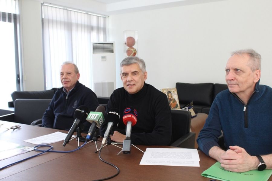 Υπεγράφη η σύμβαση για 1.000 νέες πινακίδες οδικής σήμανσης στην Π.Ε. Λάρισας