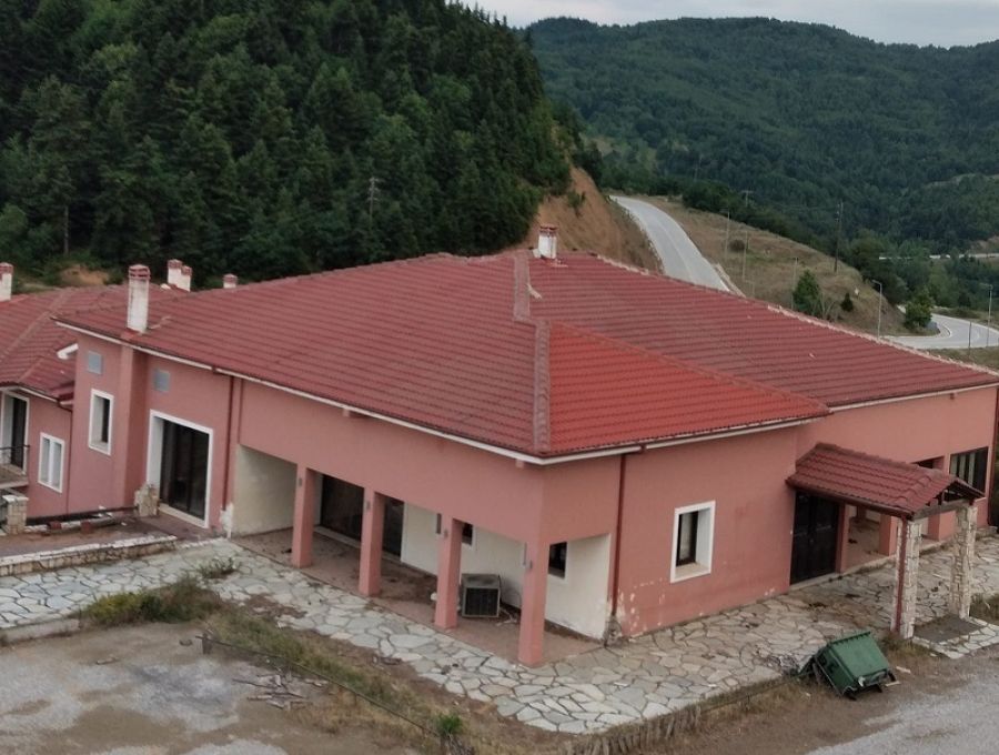 Μέσω μακροχρόνιων συμβάσεων με ιδιώτες η αποκατάσταση και αξιοποίηση των ξενώνων του Δήμου Καρδίτσας
