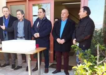 Έκοψαν την πρωτοχρονιάτικη πίτα στο Αμαξοστάσιο του Δήμου Καρδίτσας