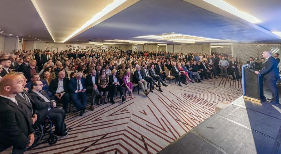 Κώστας Τσιάρας από την Αθήνα: «Αυτοδύναμη Ελλάδα και αυτοδύναμη ΝΔ, με πρωθυπουργό τον Κυριάκο Μητσοτάκη»