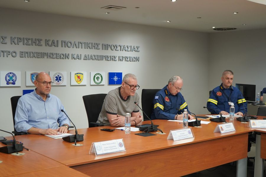 Συνεδρίαση Επιτροπής Εκτίμησης Κινδύνου για τους ισχυρούς ανέμους και τις υψηλές θερμοκρασίες