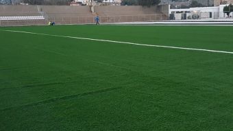 Έλεγχος δειγμάτων χλοοτάπητα για το γήπεδο του αθλητικού κέντρου  Αγ. Νικολάου