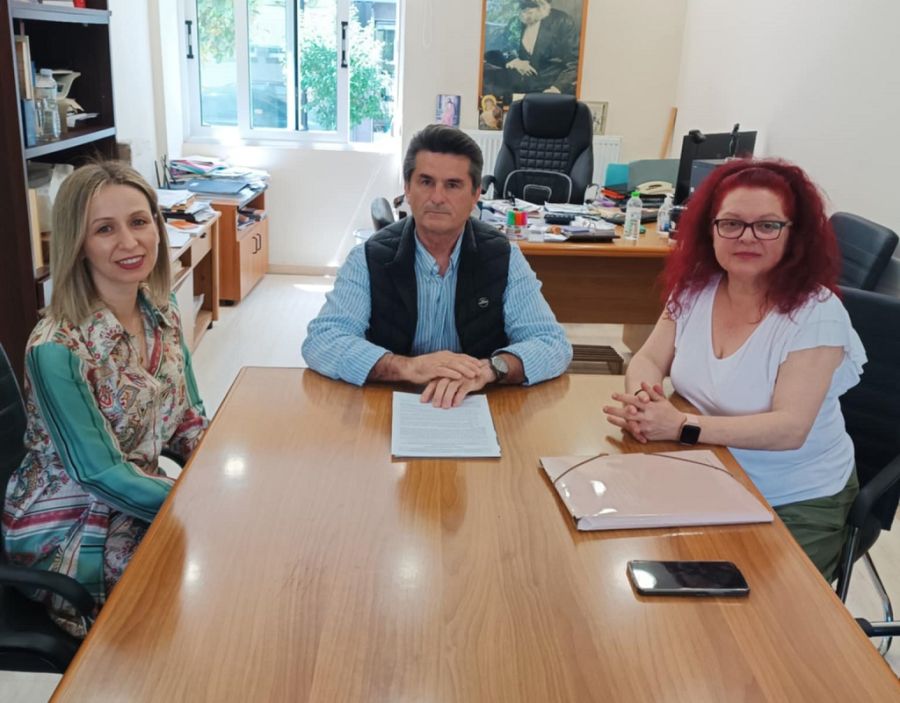 Εργατικό Κέντρο Καρδίτσας: "Όχι στην υποβάθμιση και απαξίωση της Δ.Ο.Υ. Καρδίτσας"