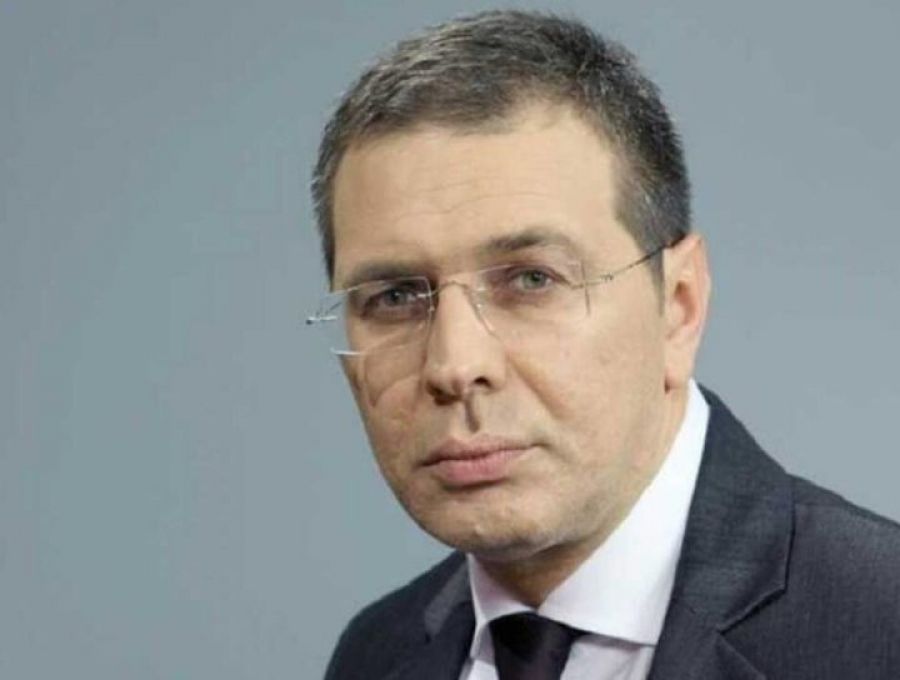 Άγνωστοι πυροβόλησαν και τραυμάτισαν τον δημοσιογράφο Στέφανο Χίο