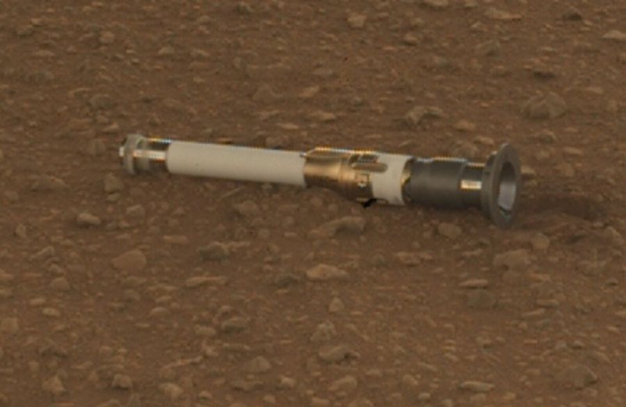 Το ρόβερ Perseverance της NASA εναπόθεσε στην επιφάνεια του πλανήτη Άρη, το πρώτο δείγμα πετρωμάτων που προορίζονται για τη Γη