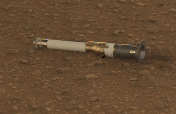 Το ρόβερ Perseverance της NASA εναπόθεσε στην επιφάνεια του πλανήτη Άρη, το πρώτο δείγμα πετρωμάτων που προορίζονται για τη Γη