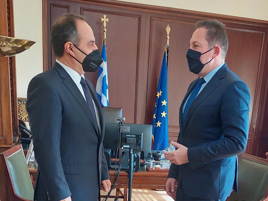 Συνάντηση Στ. Πέτσα - Β. Τσιάκου: Δέσμευση για επιπλέον 500.00 ευρώ για αποκαταστάσεις από "Ιανό"