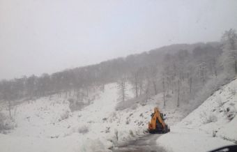Πυκνές χιονοπτώσεις στα ορεινά της Καρδίτσας από το πρωί του Σαββάτου - Βροχές στον υπόλοιπο νομό