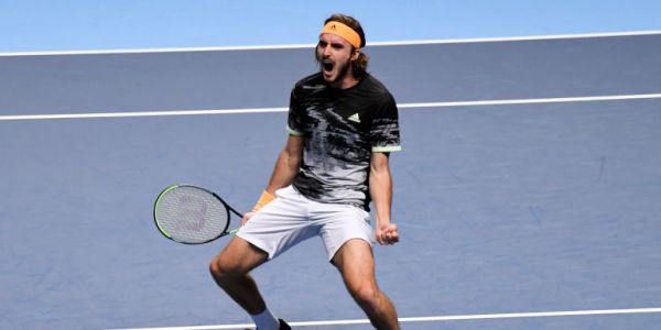 Νίκησε τον Φέντερερ με 2-0 σετ και πέρασε στον τελικό του ATP Finals ο Στ. Τσιτσιπάς!