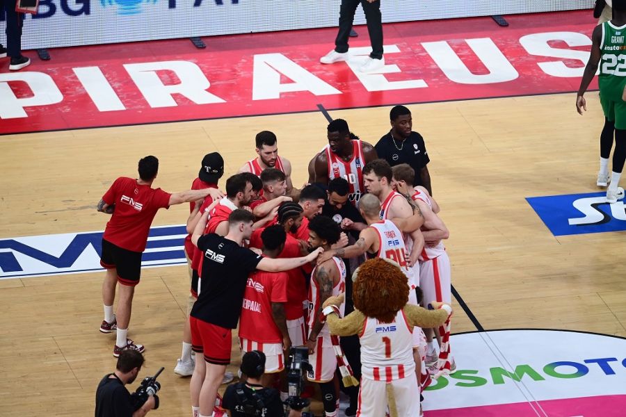 Ισοφάρισε στο ΣΕΦ ο Ολυμπιακός τη σειρά σε 1-1 στα play off με τον Παναθηναϊκό
