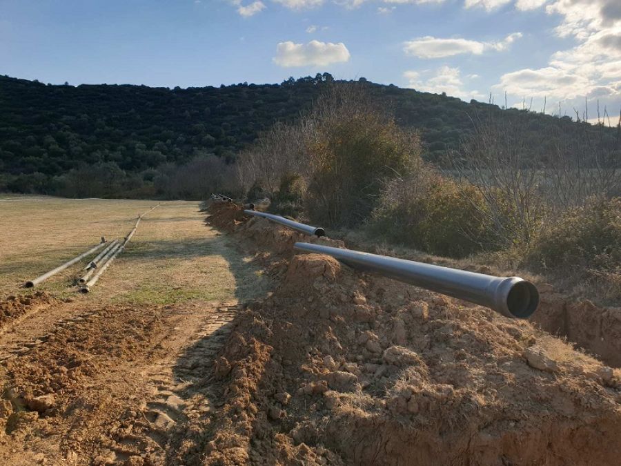 Συνεχίζονται οι εργασίες κατασκευής υπόγειου δικτύου άρδευσης 21 χλμ. στο Μακρυχώρι Λάρισας