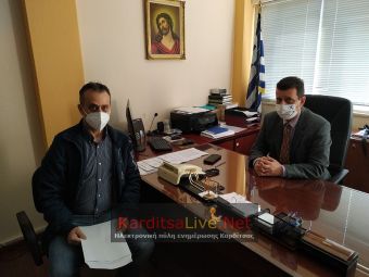 Στο Δ/ντή Δ.Ε. Καρδίτσας ο πρόεδρος των μαθητών του Εσπερινού ΕΠΑΛ Καρδίτσας που ζήτησε συνέχιση της διαδικτυακής διδασκαλίας (+Βίντεο)