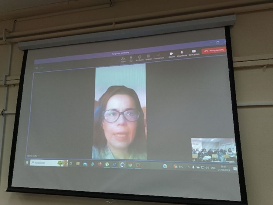 ΓΕΛ Παλαμά: Διαδικτυακή συνάντηση με την Πρέσβειρα κ. Ιφιγένεια Σουφλιά