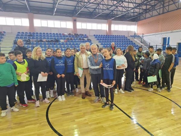 "Αγώνες ΑΘΛΟπαιδείας χάντμπολ" των δημοτικών Σχολείων Σοφάδων