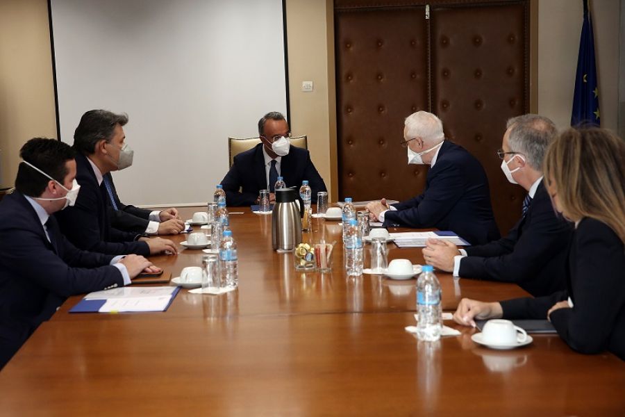 Η Τράπεζα CEB και η Συνεταιριστική Τράπεζα Καρδίτσας υπέγραψαν δανειακή σύμβαση για τη στήριξη της απασχόλησης στην Ελλάδα