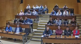 Επικινδύνως ετοιμόρροπα, χρέος στο Σύνδεσμο Ύδρευσης Καταφυγίου και άλλα θέματα απασχόλησαν μέσω ερωτήσεων το Δ.Σ. Καρδίτσας