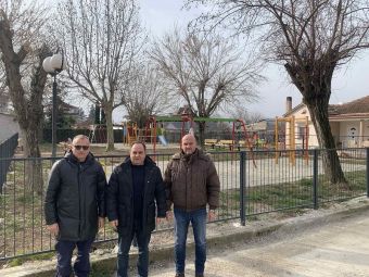 Την υπό κατασκευή παιδική χαρά της Καρδιτσομαγούλας επισκέφθηκε ο Δήμαρχος Καρδίτσας