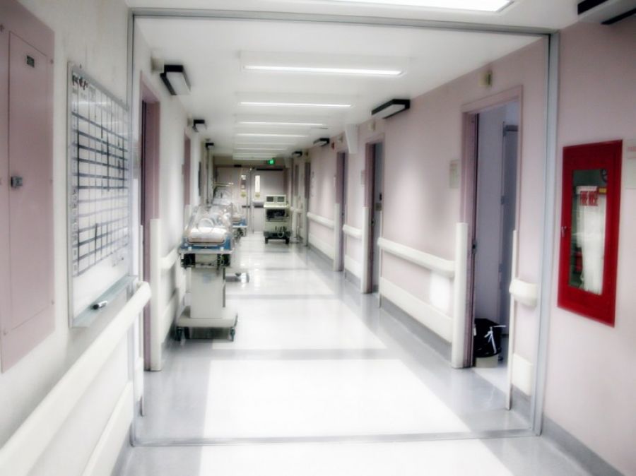 2.410 άνθρωποι έφυγαν από κορονοϊό στα νοσοκομεία της 5ης ΥΠΕ - 208 στο νοσοκομείο Καρδίτσας