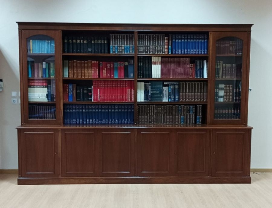 Προσφορά βιβλιοθήκης στο Δήμο Λίμνης Πλαστήρα
