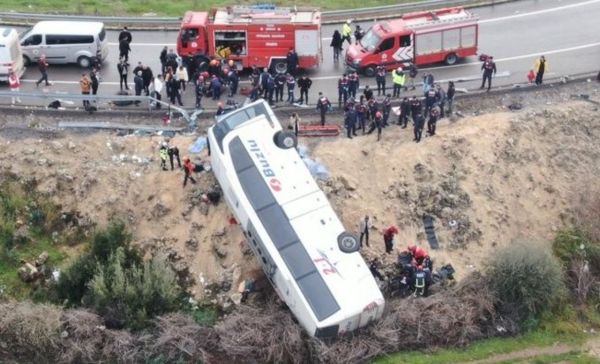 Τροχαίο δυστύχημα με λεωφορείο στην Αττάλεια: Οκτώ νεκροί και 26 τραυματίες