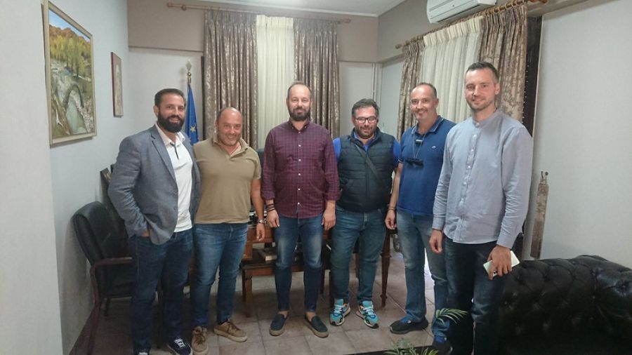 Συνάντηση του Δημάρχου Μουζακίου με τη νέα διοίκηση του Εμπορικού Συλλόγου