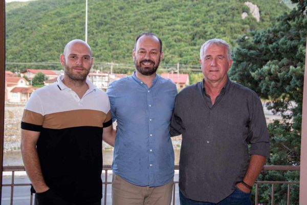 Γιάννης Γκέκας και Θανάσης Παπουτσής υποψήφιοι Δημοτικοί Σύμβουλοι με «Νέα Πορεία» και Φάνη Στάθη