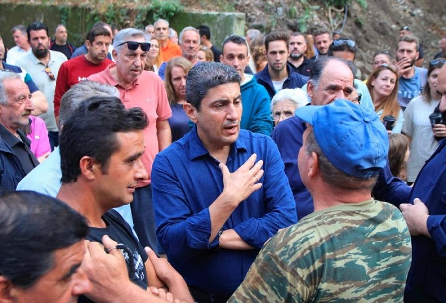 Το μέλλον της κτηνοτροφίας στη Θεσσαλία, αντικείμενο ευρείας σύσκεψης Αυγενάκη στη Λάρισα
