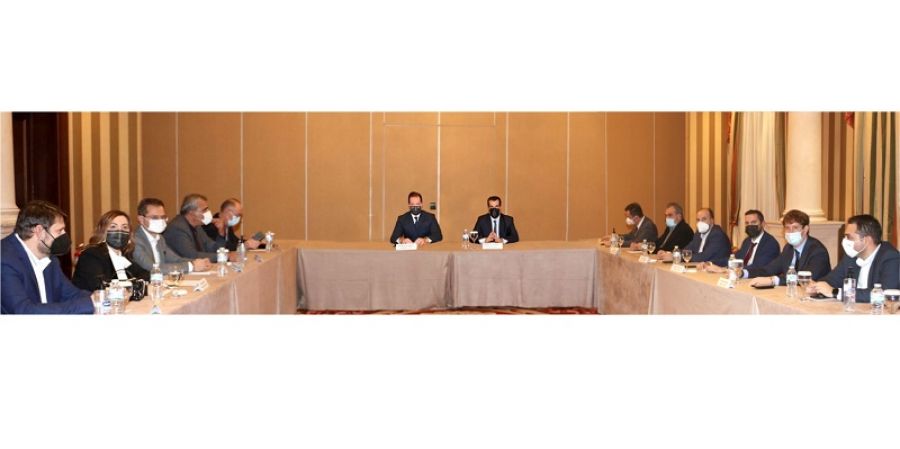 Συνάντηση της Διοίκησης του Σ.Θ.Ε.Β. με τον Υπουργό Υγείας Θάνο Πλεύρη